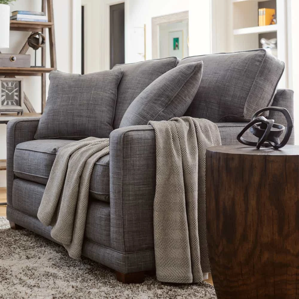 Cover Kennedy Loveseat - Image 1