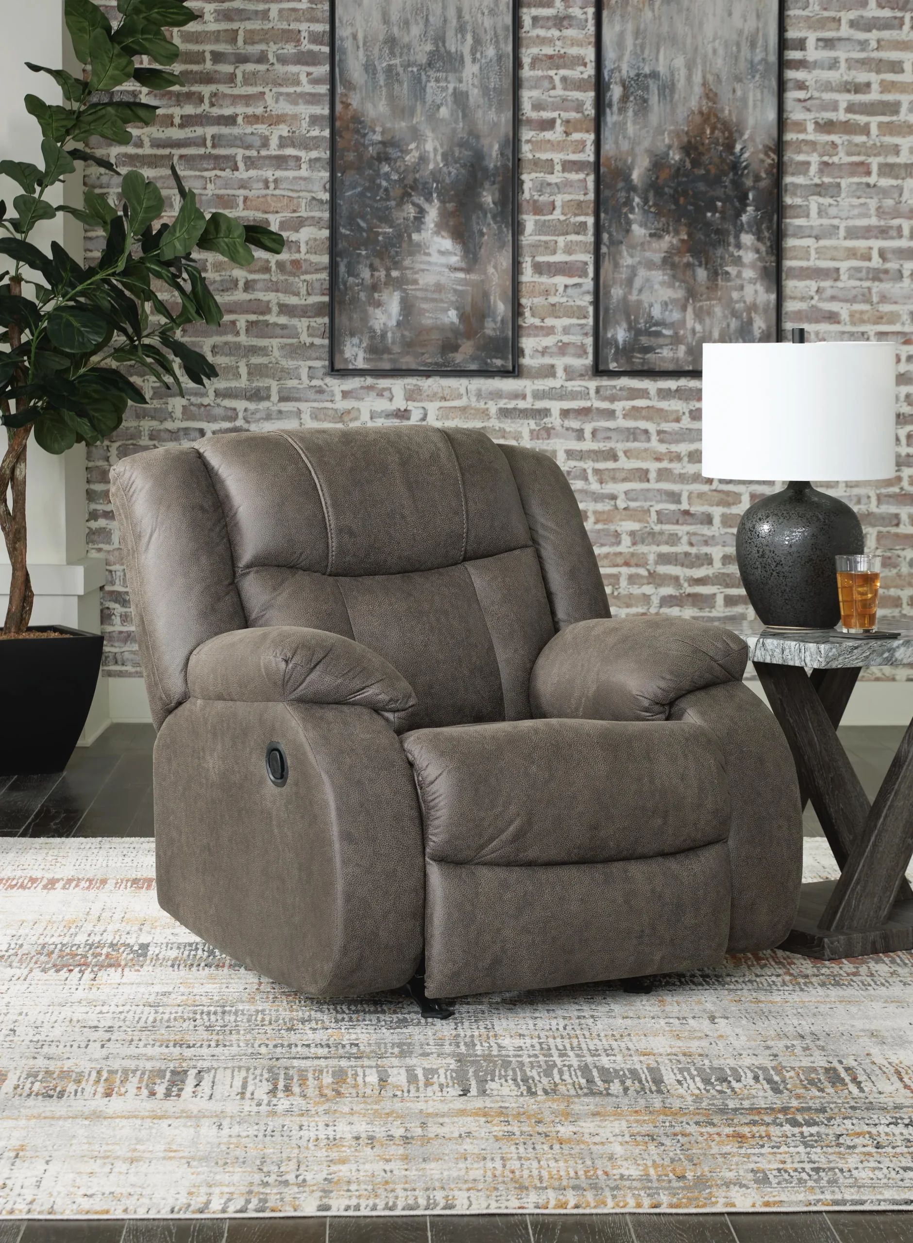 68804-25-CLSD First Base Recliner - Image 1