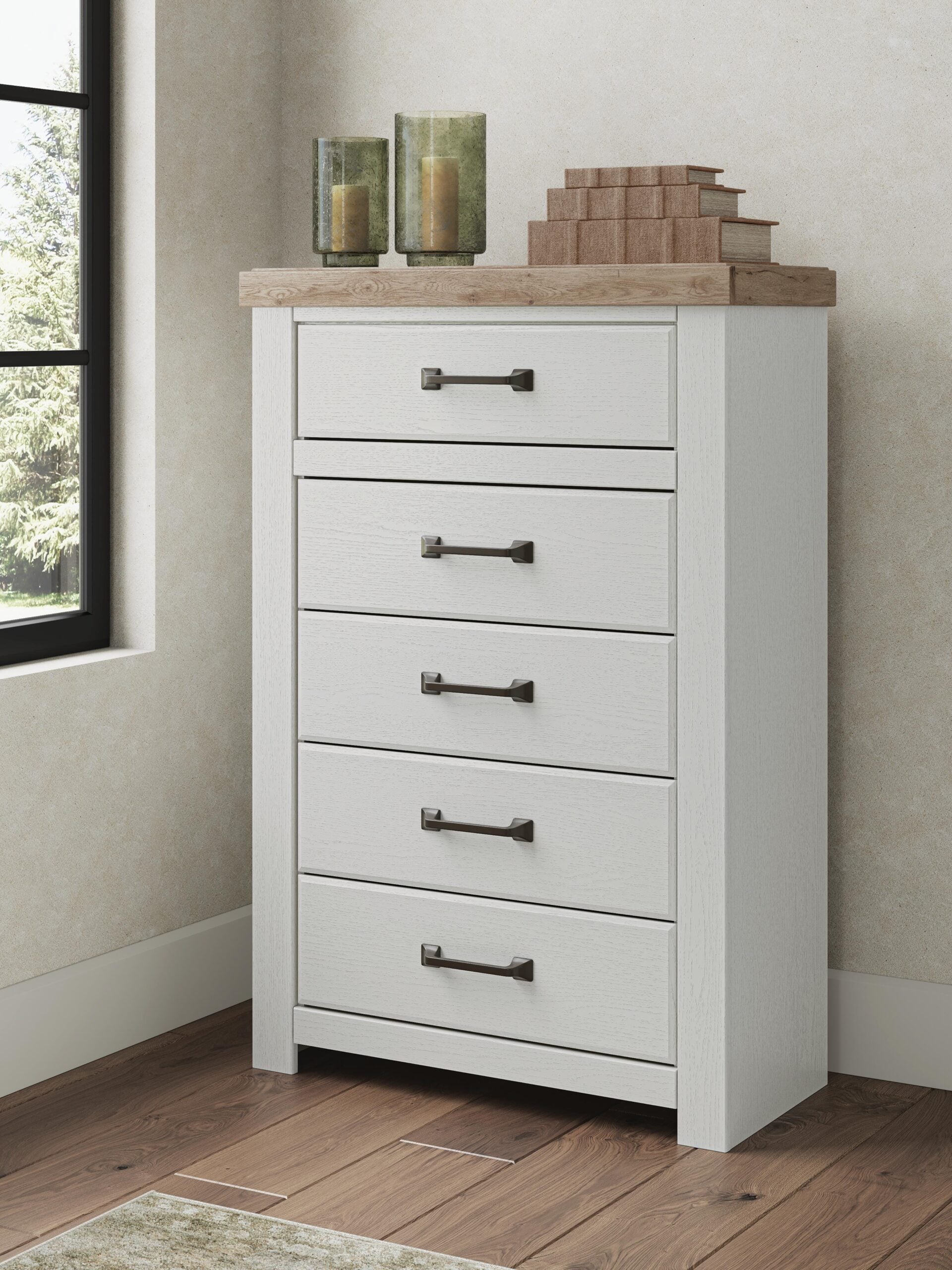 ac4797ffcb037228252f25a443f8673f Savonport Chest of Drawers - Image 1